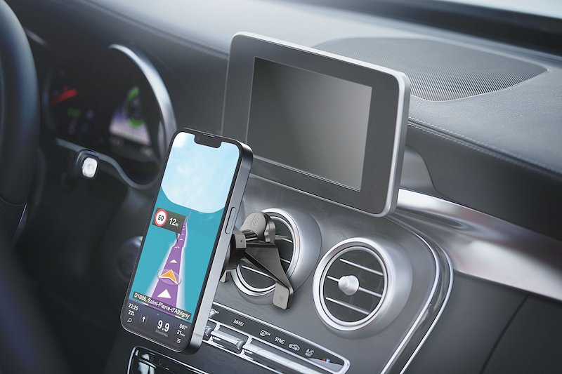 CellularLine Supporto auto magnetico Mag Qi2 Wireless Holder Nero