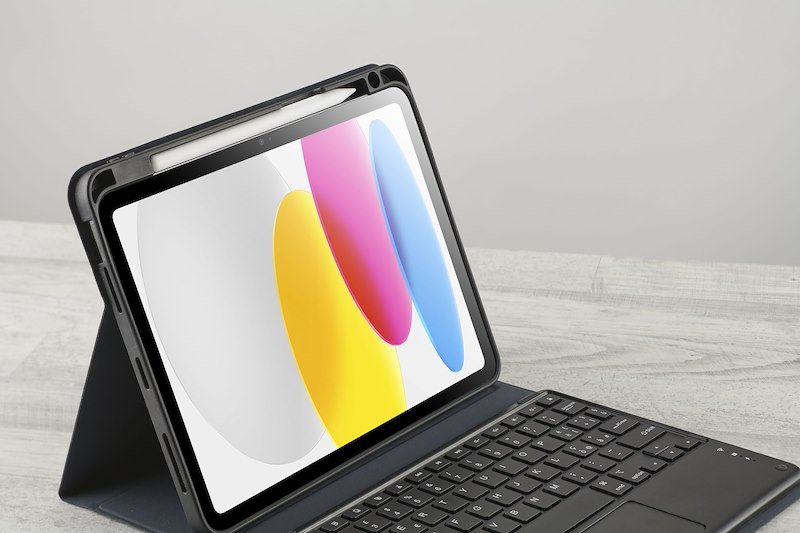 Cellularline  Wireless keyboard case for iPad 11" Keybrdcasipad2511k