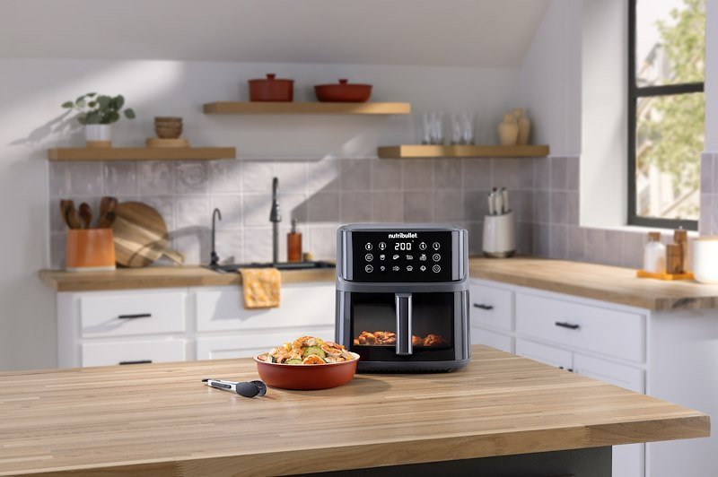 De'Longhi Friggitrice ad Aria Nutribullet CrispLite Vision Nba0811 Grigio Scuro