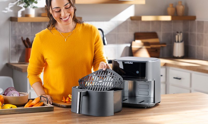 Nutribullet Friggitrice ad Aria CrispLite Nba0611dg Grigio Scuro