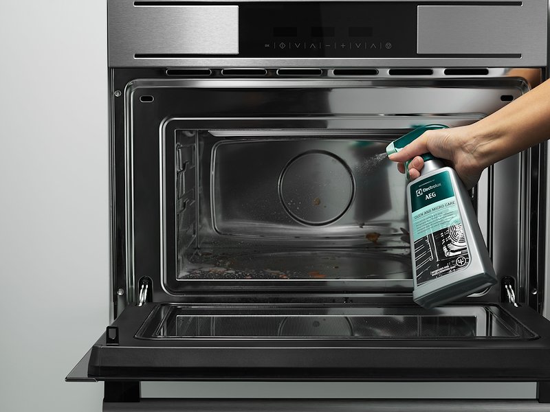 Electrolux Detergente spray per cavità forno M3OCS301