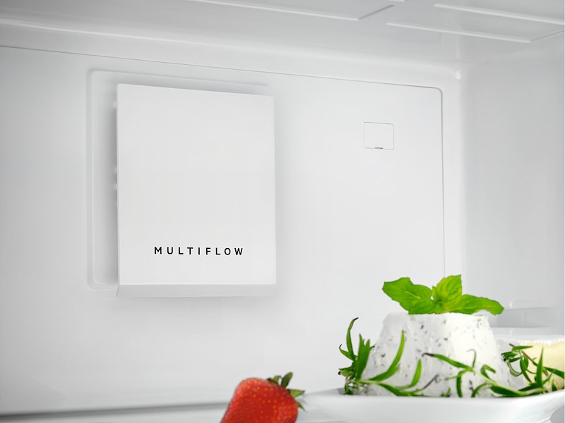 Electrolux Frigorifero combinato Lnt5me32w1