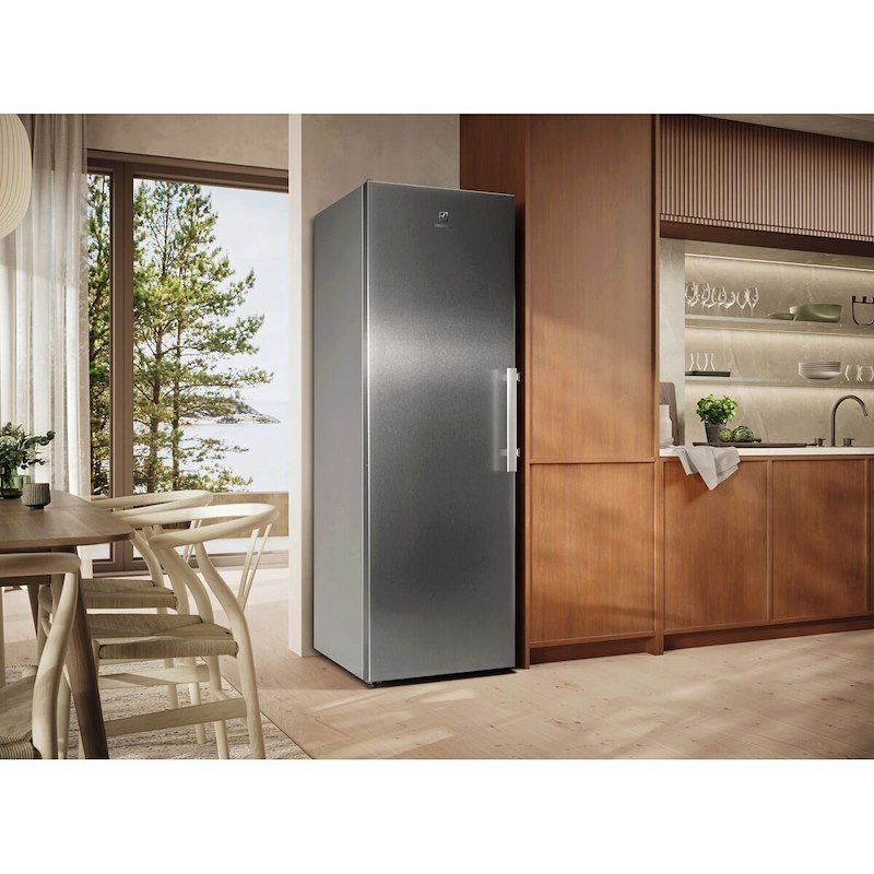 Electrolux Congelatore Verticale Lut6ne28u 280L Inox