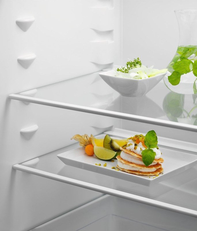 Electrolux  Frigorifero da incasso  ENT6NE18S