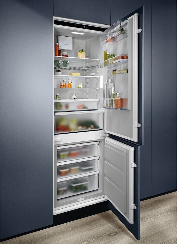 Electrolux frigorifero incasso ENG7TE75S 376 l