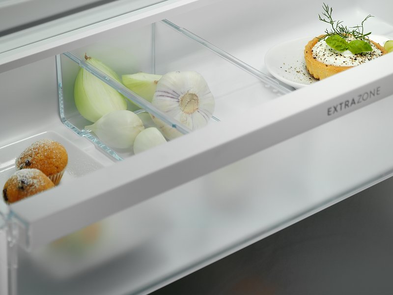 Electrolux frigorifero incasso ENG7TE75S 376 l