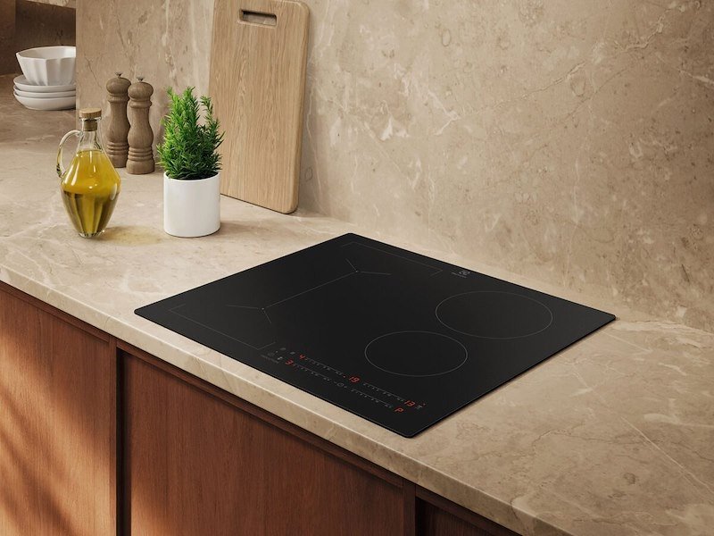 Electrolux Piano cottura ad induzione Matt Serie 600 Bridge 60cm Eiv63443ct