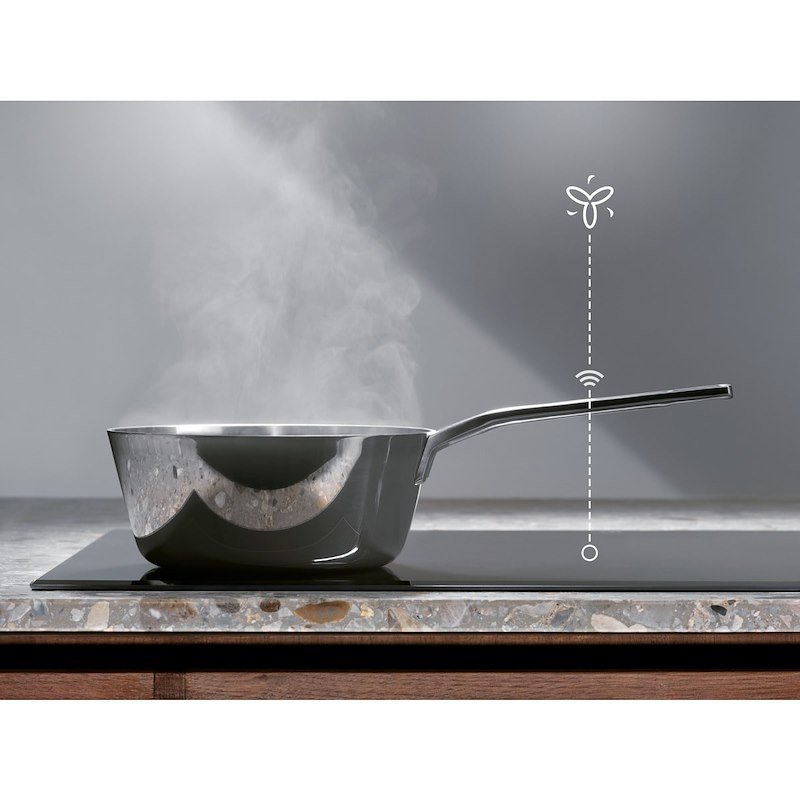 Electrolux Piano cottura ad induzione Serie 600 Bridge 80cm Lil83441 Nero