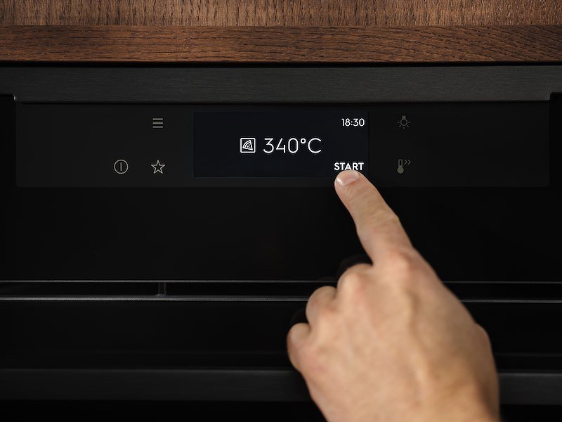 Electrolux Forno elettrico Pizza Expert EOX8P08WH nero