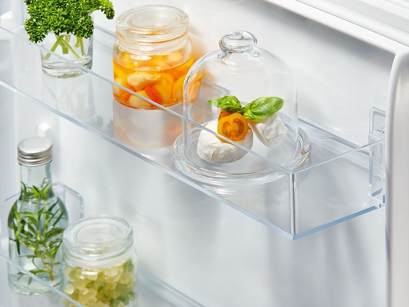 Electrolux Frigoriferi Combinati incasso Ena7ce18s