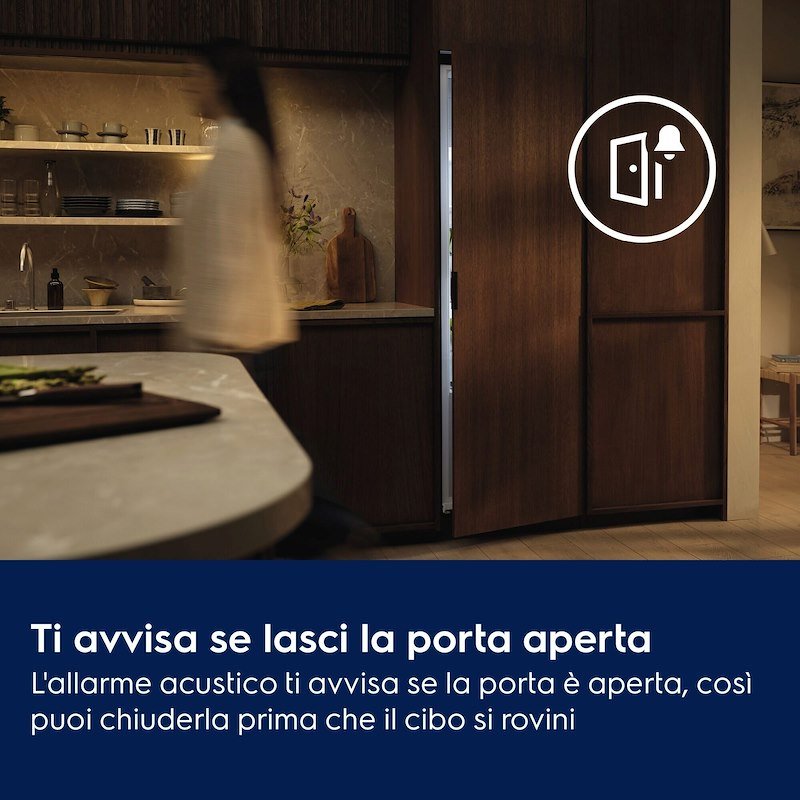 Electrolux Frigorifero combinato incasso Ena7te75s