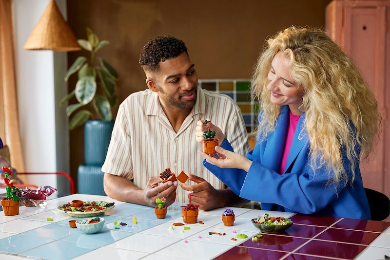 Lego® ICONS PIANTINE- 10329