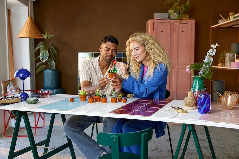 Lego® ICONS PIANTINE- 10329