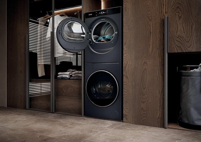 Haier Colonna Lavatrice e Asciugatrice 10/8 KG Laundry Center CLC108GNU1 Antracite