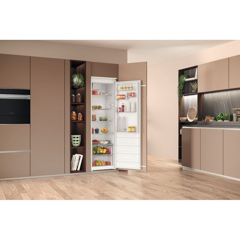 Hotpoint Ariston Frigorifero da incasso 1 porta HASD18A011A1