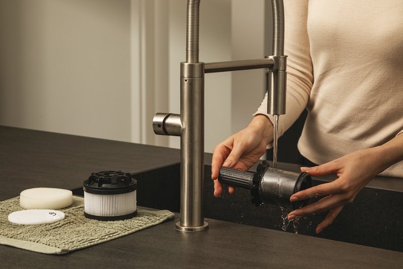 Hoover Scopa Elettrica HF1P10HX 011	Magenta