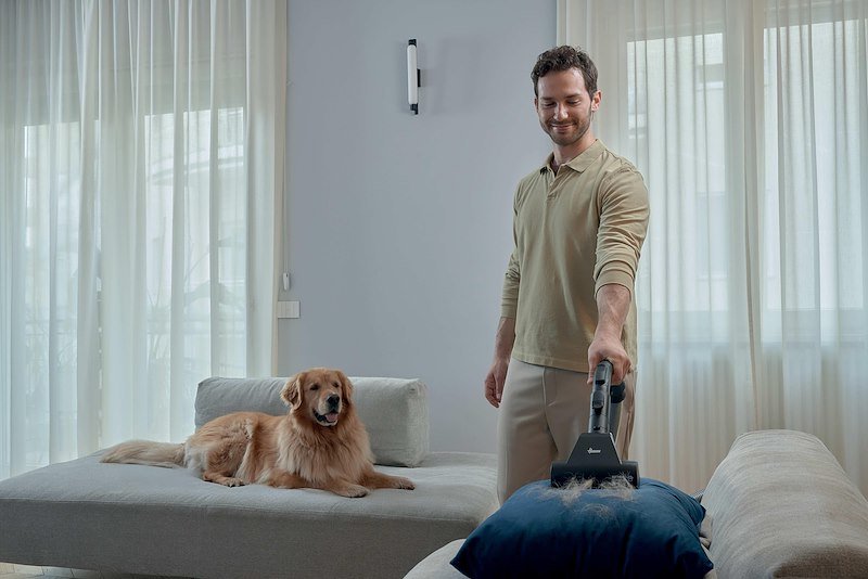 Hoover Aspirapolvere a traino He410p 011