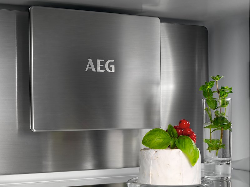 Aeg Frigorifero combinato incasso Tsc8m181cs