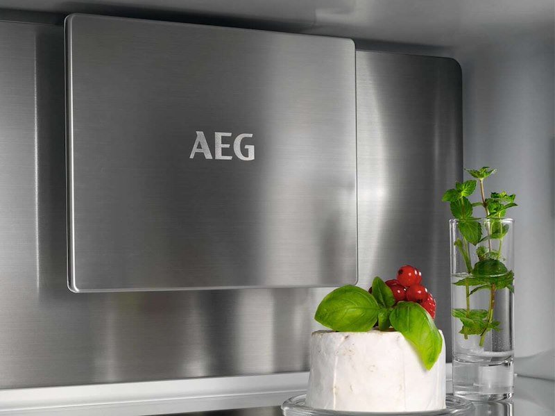 Aeg Frigorifero combinato incasso Tsc8m181cs