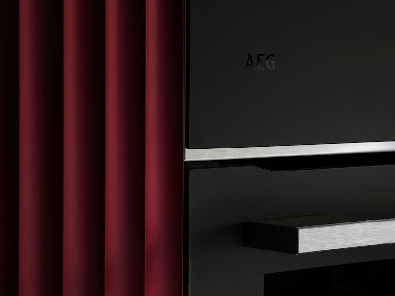 Aeg Forno multifunzione ad incasso Tk8nk721t Matt Black