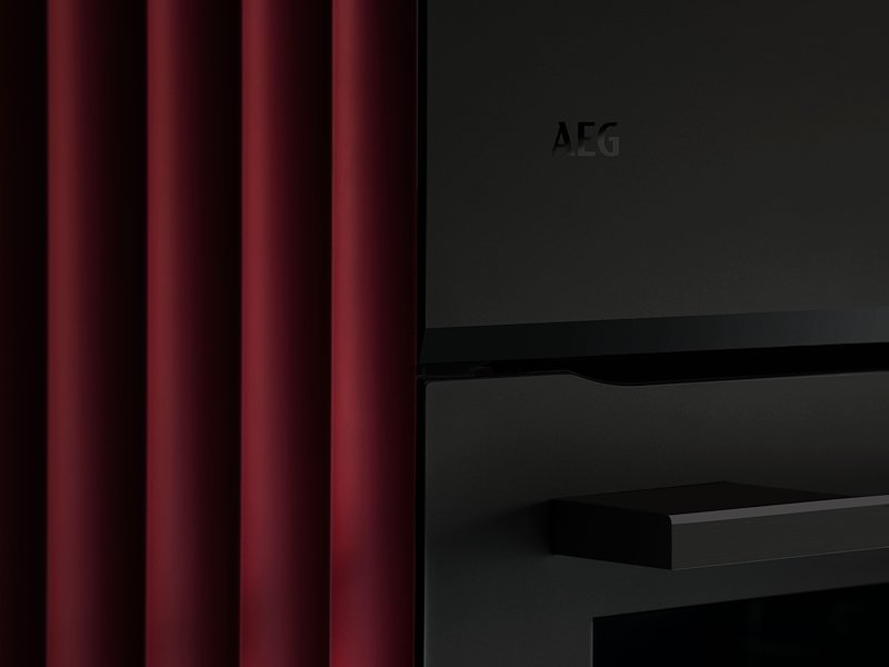 Aeg Forno multifunzione ad incasso Tk8nk721t Matt Black