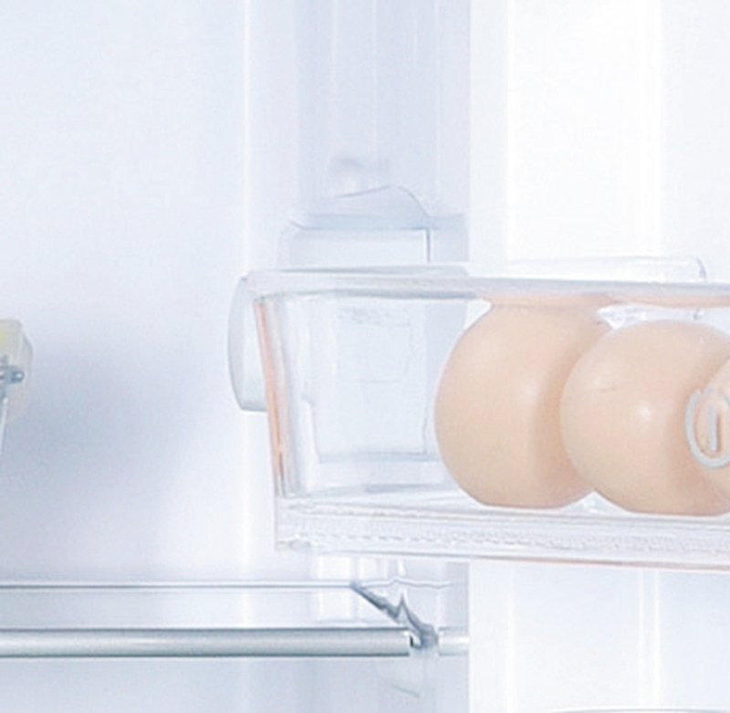 Indesit Frigorifero 2 Porte IN D 2040 E 205 l Bianco