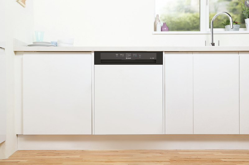 Indesit Lavastoviglie da incasso I3b L634 X