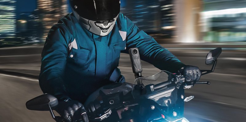 Insta360 Actioncam X5 Essential Bundle Black