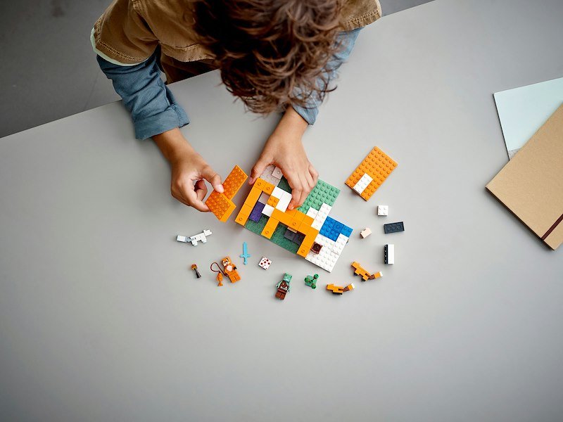 Lego® Minecraft Il Capanno della Volpe 21178