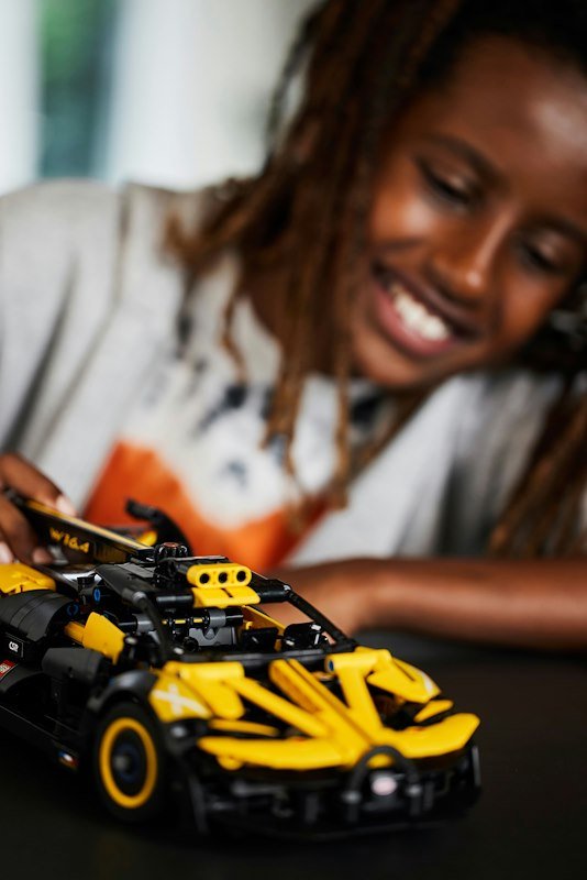 Lego Technic Bugatti Bolide 42151