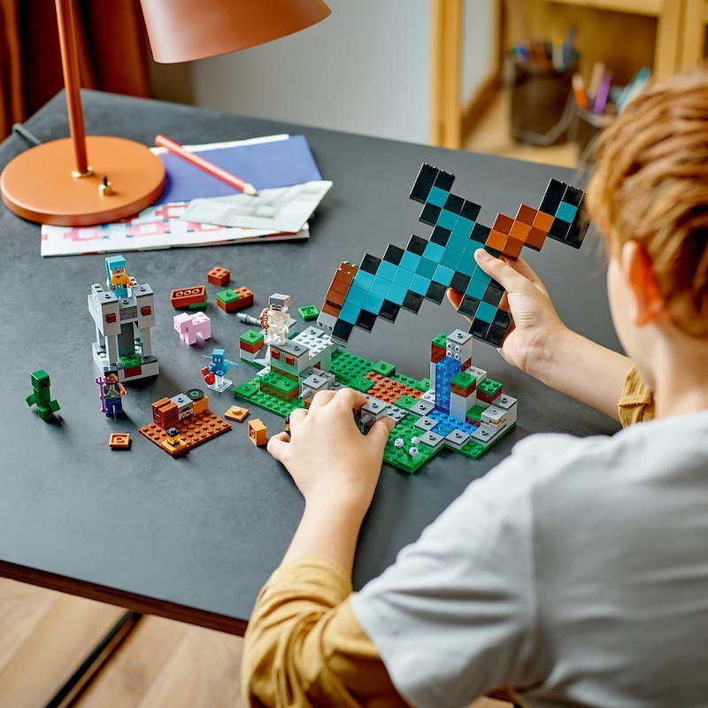 Lego® Minecraft 21244