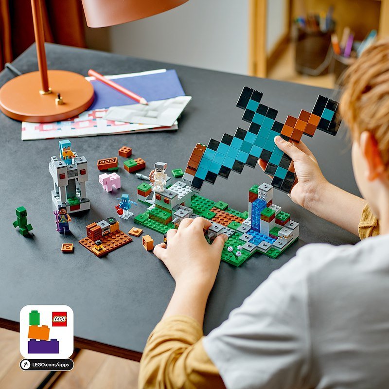 Lego® Minecraft 21244