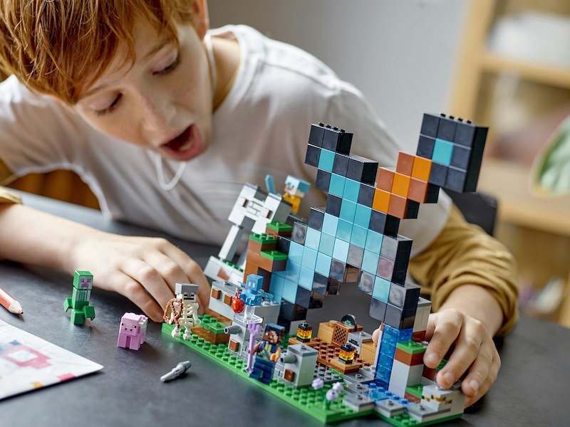 Lego® Minecraft 21244