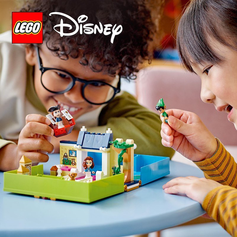 Lego® Disney L’avventura nel libro delle fiabe di Peter Pan e Wendy 43220