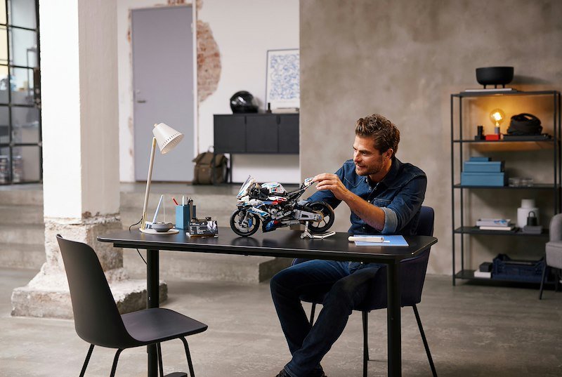 Lego® TECHNIC MOTO BMW  M 1000 Rr - 42130
