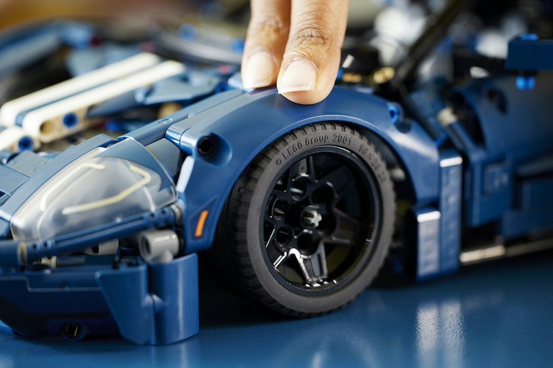 Lego Technic Ford GT 2022 - 42154