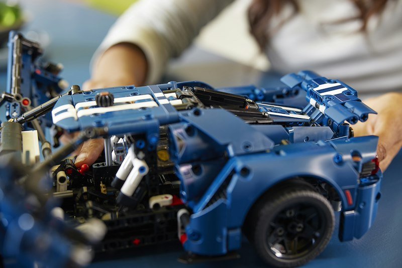 Lego Technic Ford GT 2022 - 42154