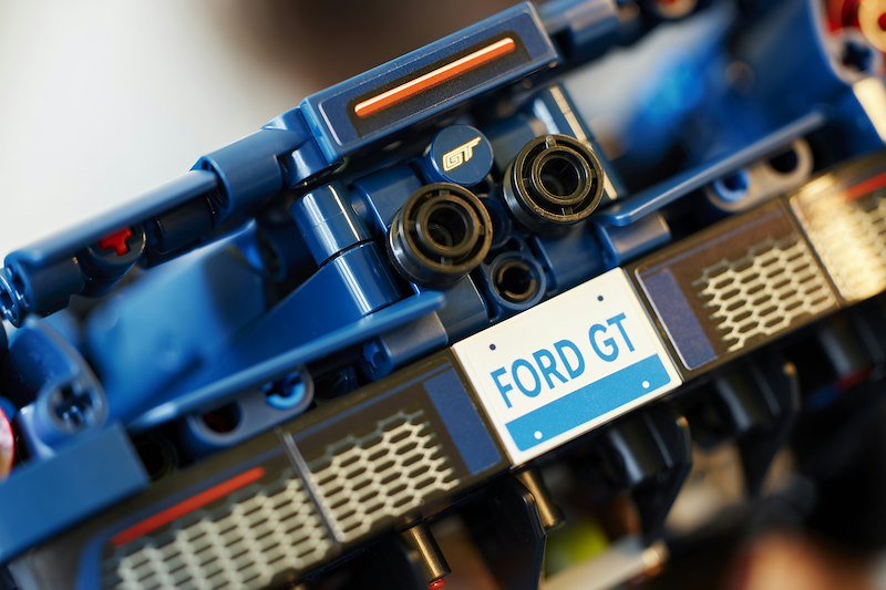 Lego Technic Ford GT 2022 - 42154