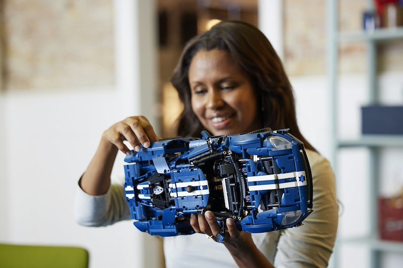 Lego Technic Ford GT 2022 - 42154