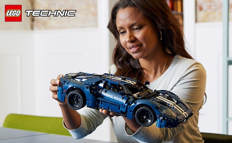Lego Technic Ford GT 2022 - 42154