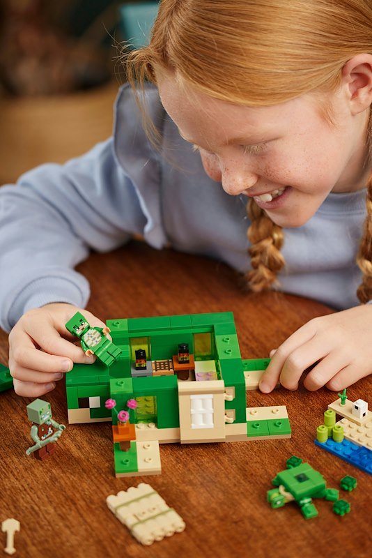Lego® Beach House della tartaruga Minecraft 21254