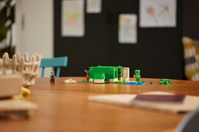 Lego® Beach House della tartaruga Minecraft 21254