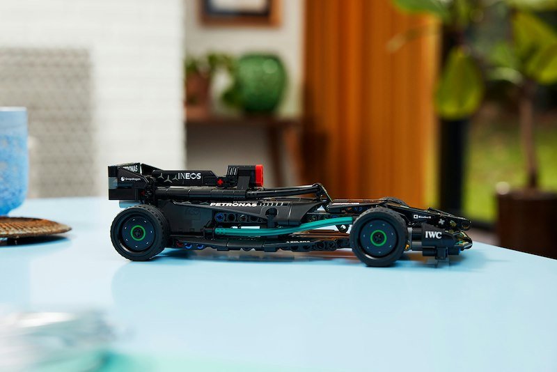 Lego® MERCEDES-AMG F1 W14 E PERFORMANCE  42165