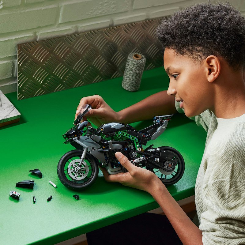 Lego Technic Motocicletta Kawasaki Ninja H2R - 42170