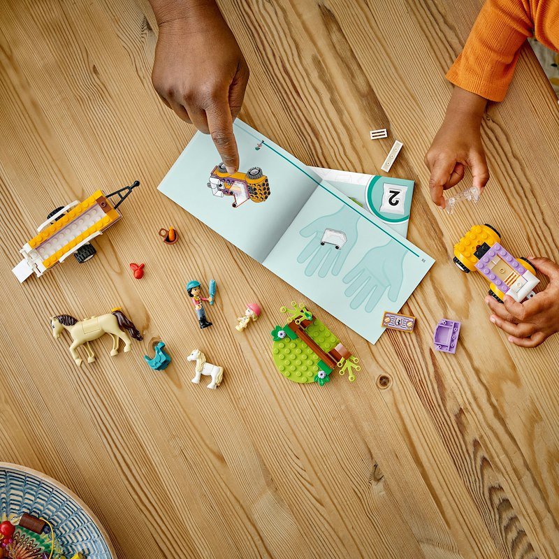 Lego® Friends Rimorchio con cavallo e pony 42634