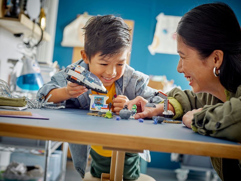 Lego® City Navetta spaziale e scoperta di asteroidi 60429