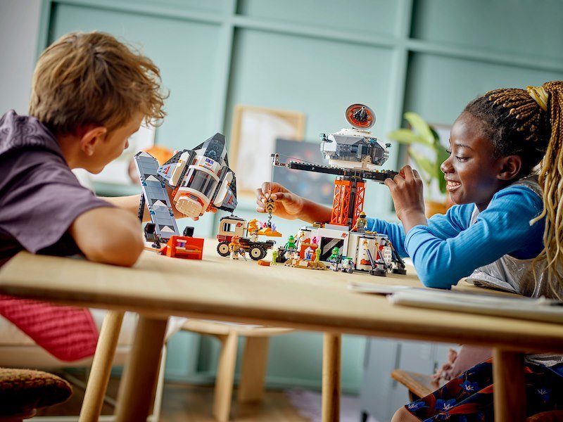 Lego City Base spaziale e piattaforma di lancio 60434