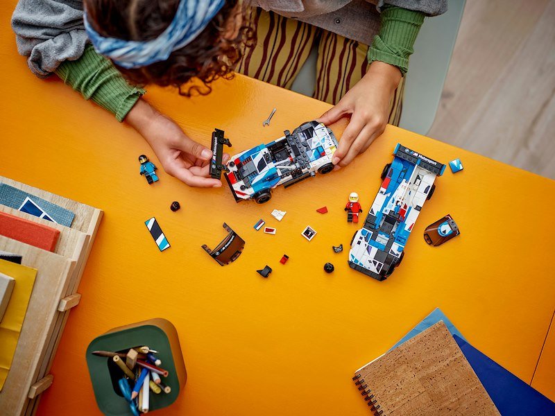 Lego Auto da corsa BMW M4 GT3 e BMW M Hybrid V8 76922