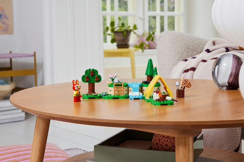 Lego® Animal Crossing Bonny in campeggio 77047