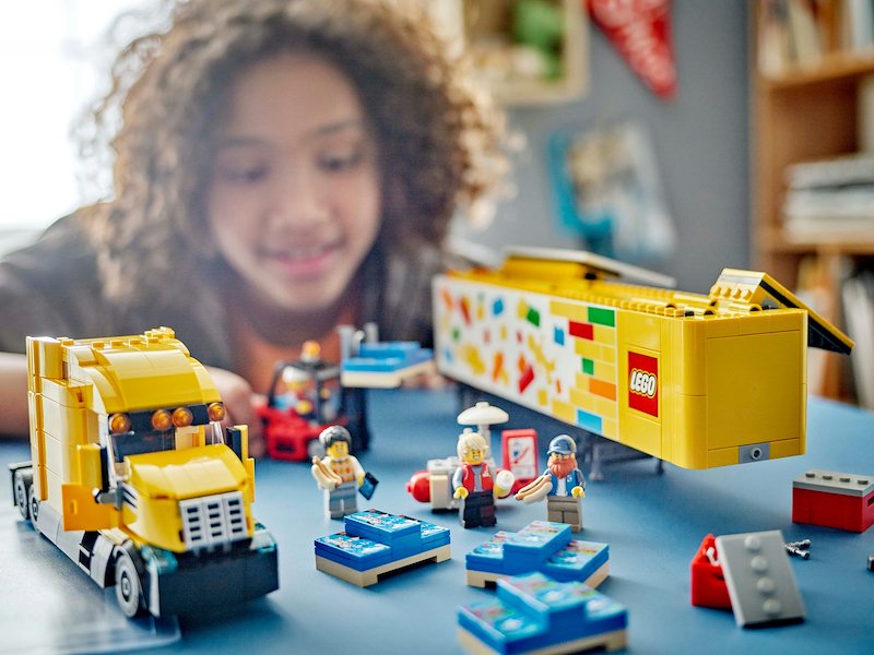 Lego Camion per le consegne giallo 60440